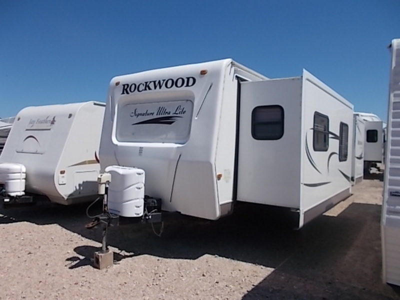 2011 Forest River Rockwood Signature 8319SS