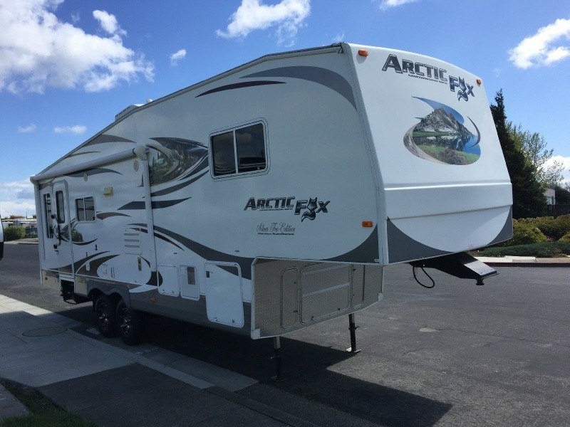 2012 Arctic Fox 29-5T