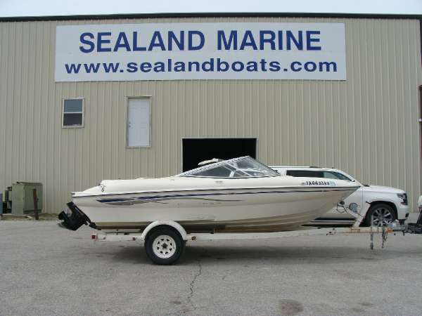 2002 Bayliner 195 CAPRI BOWRIDER