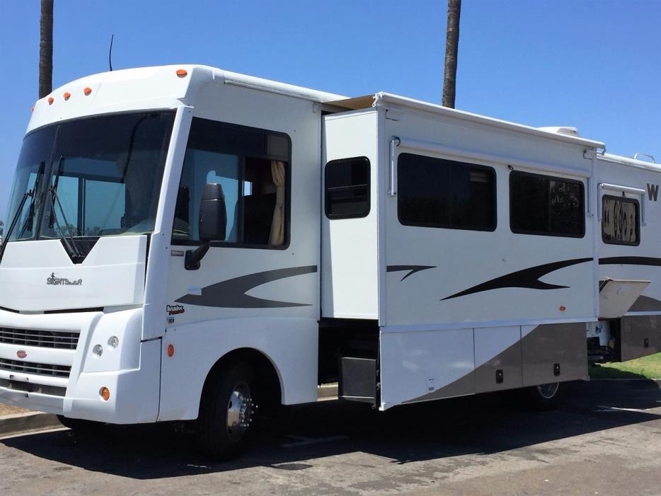 2008 Winnebago SIGHTSEER 30B