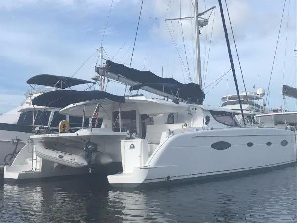 2008 Fountaine Pajot Salina with 4 staterooms!