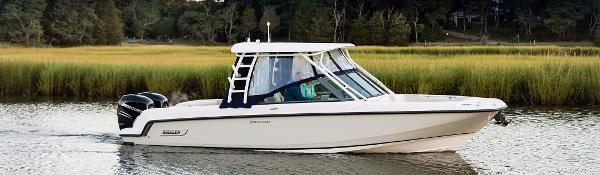 2017 Boston Whaler 270 Vantage