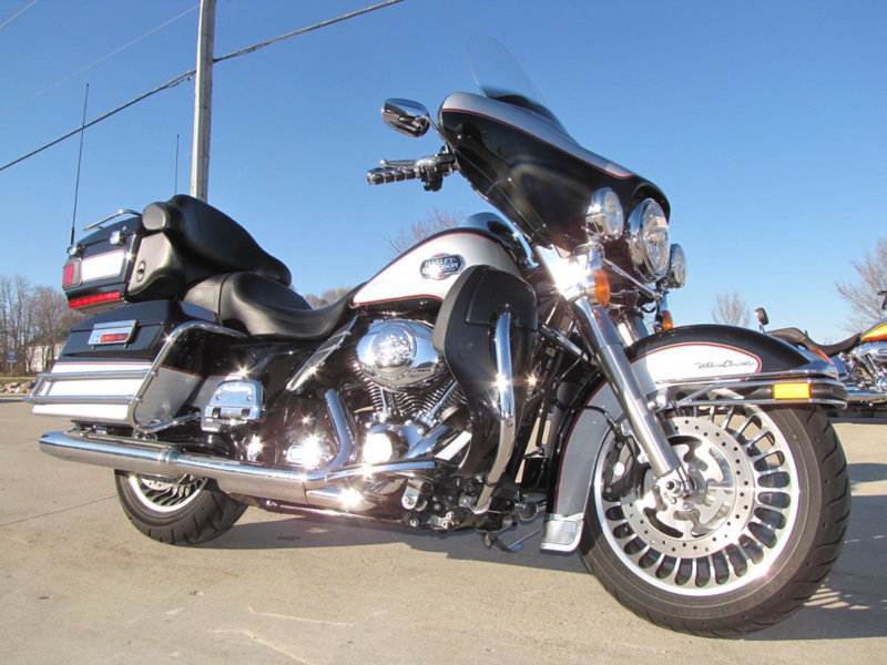 2010 Harley-Davidson ULTRA CLASSIC ELECTRA GLIDE FLHTCU