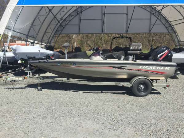 Bass Tracker Avalanche Boats for sale