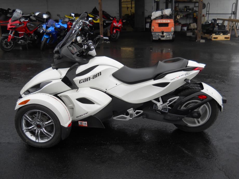 2012 Can-Am SPYDER RS-S