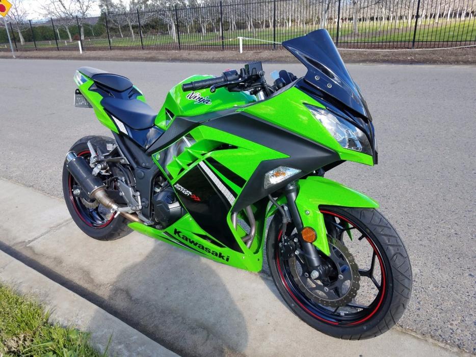 2014 Kawasaki NINJA 300 SE