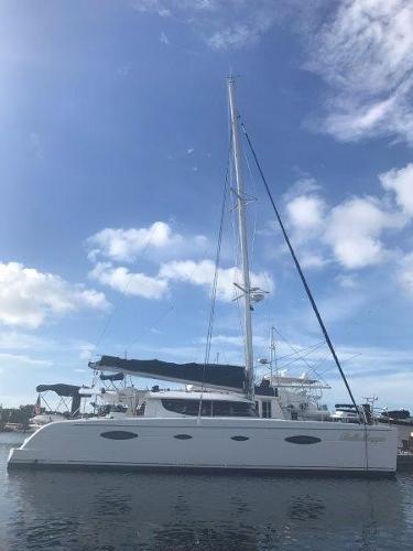 2008 Fountaine Pajot Salina 48 with 4 staterooms!