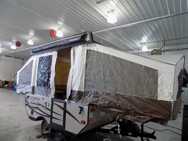 2017 Forest River Rockwood Tent Camper 1640LTD