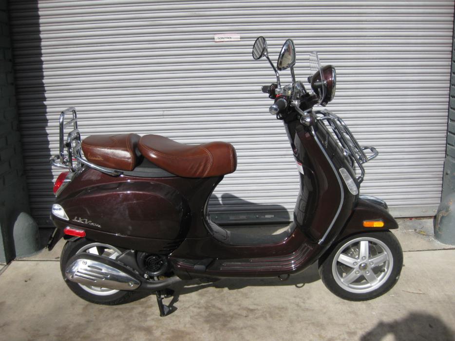 2013 Vespa LXV150