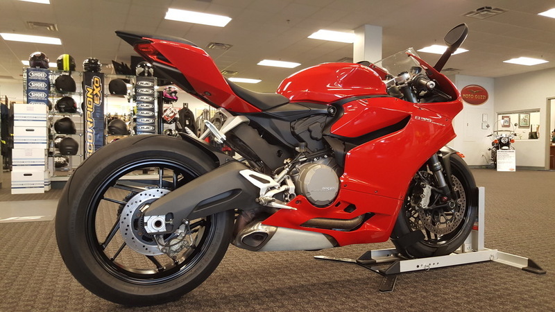 2014 Ducati Superbike 899 Panigale Red