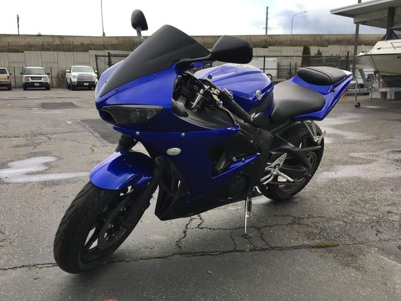 2004 Yamaha YZF R6