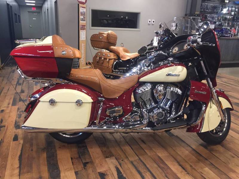 2016 Indian Roadmaster Indian Motorcycle Red and Ivory Cream