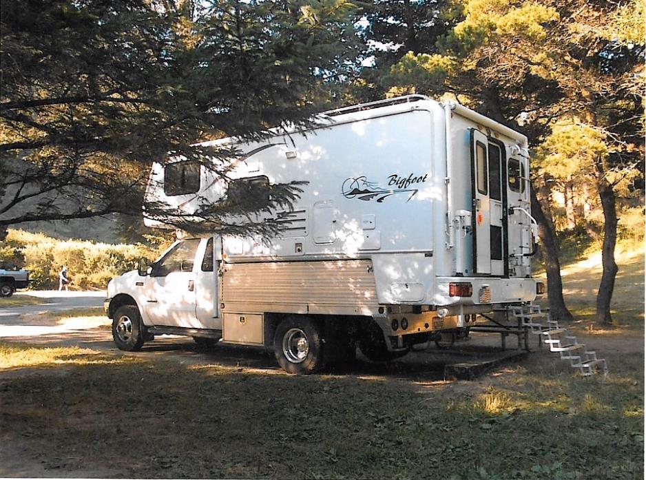 2002 Bigfoot 30-C10