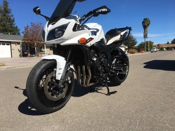 2012 Yamaha FZ1