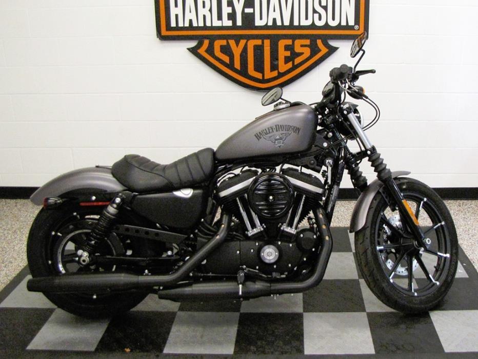 2017 Harley-Davidson Sportster Iron XL883N