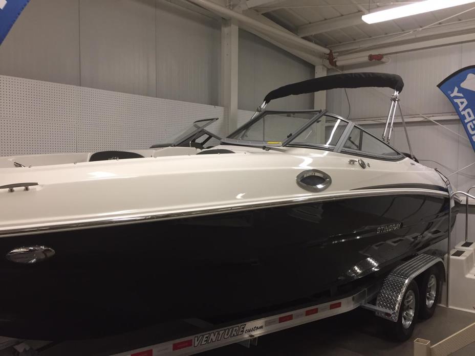 2017 Stingray Boats 234LR