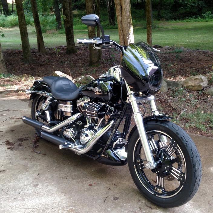 2014 Harley-Davidson SUPER GLIDE DYNA CUSTOM