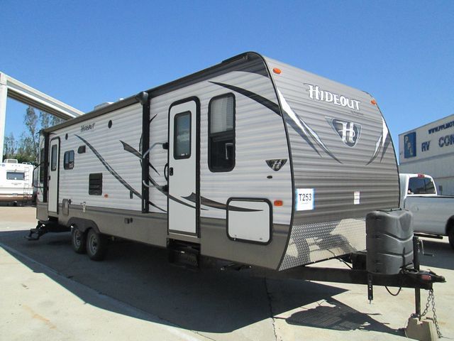 2016 Keystone Hideout 26RLS