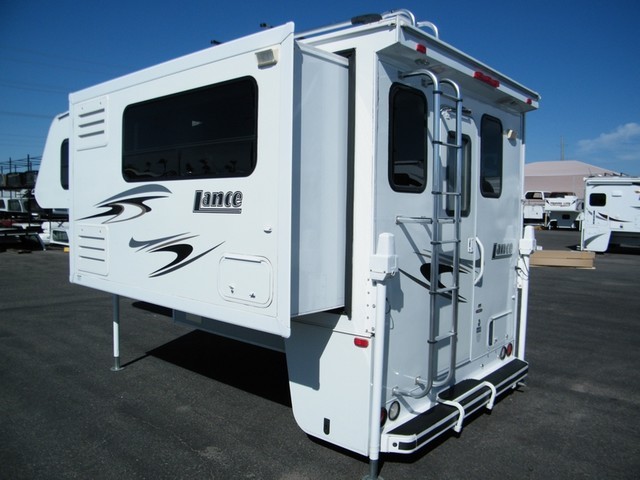 2008 Lance 981