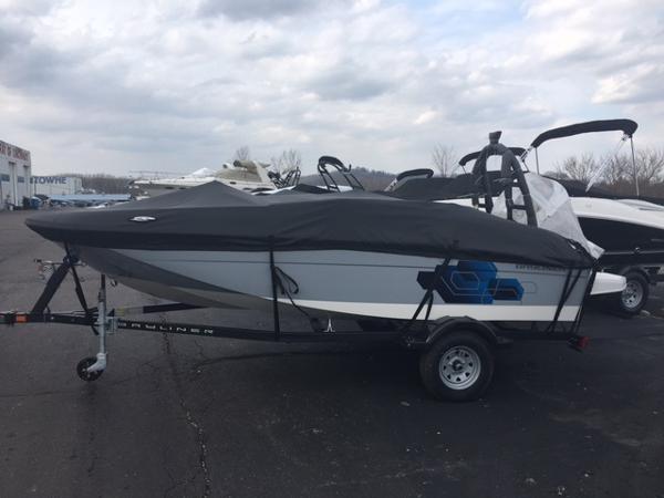 2017 Bayliner E16