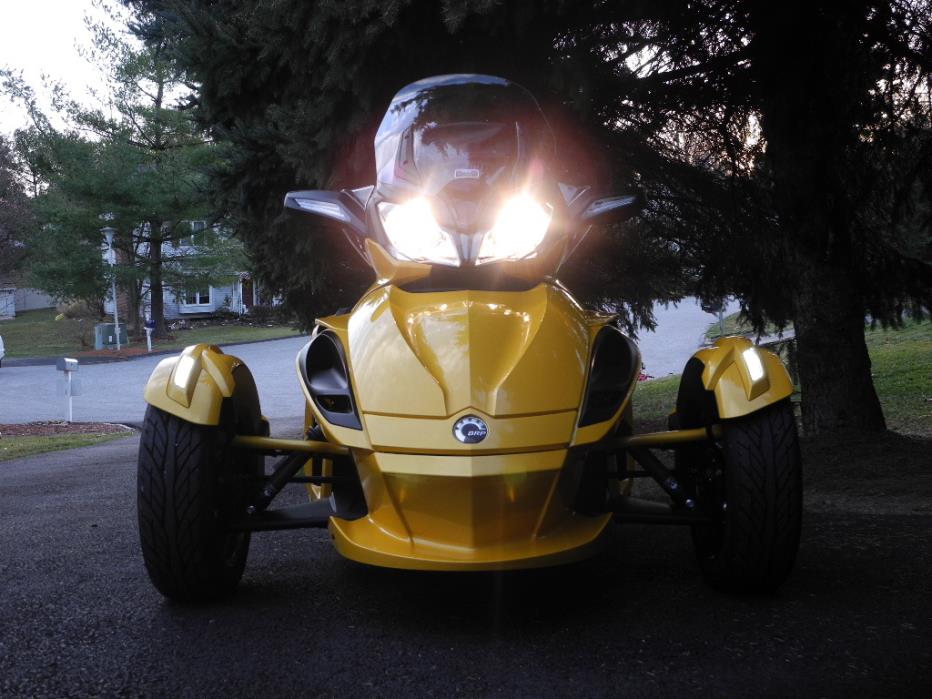 2014 Can-Am SPYDER ST-S SE5