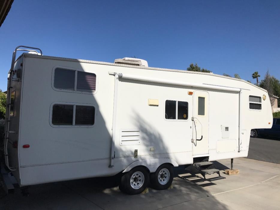 2002 Keystone COUGAR 281EFS