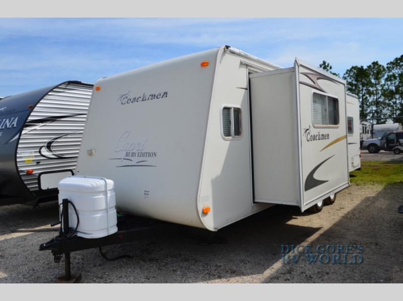 2005 Coachmen Capri Ruby Edition 27DS