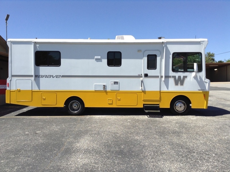 2015 Winnebago Brave 27B