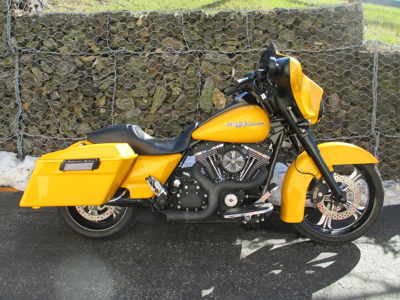 2013 Harley-Davidson FLHX - Street Glide