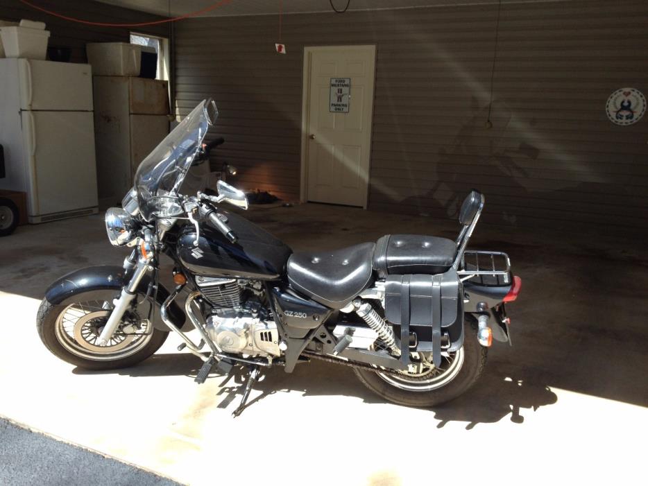 2005 Suzuki GZ 250