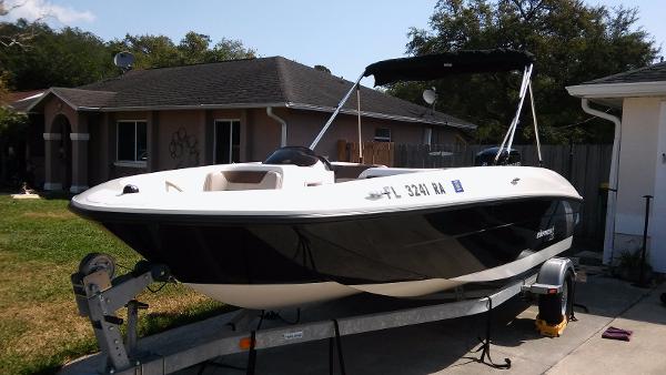 2015 Bayliner Element XL