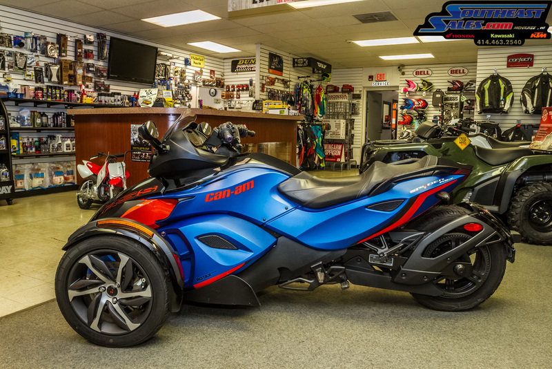 2015 Can-Am Spyder RS-S 5-Speed Semi Automatic (SE5)