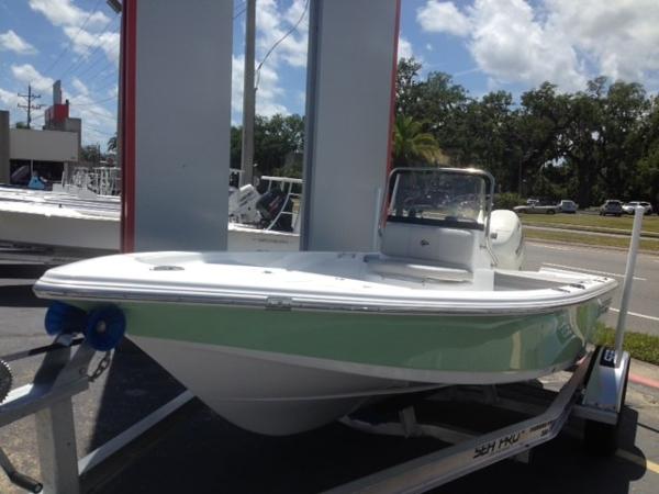 2017 Sea Pro 172 Bay Series