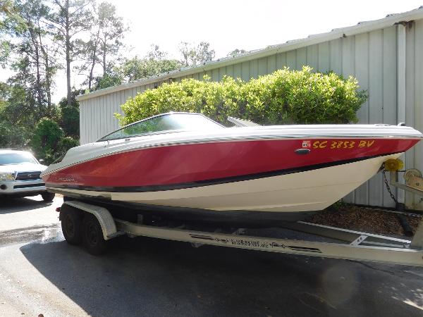 2005 Regal 2200 VBR