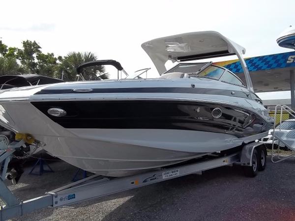 2017 Crownline E29XS