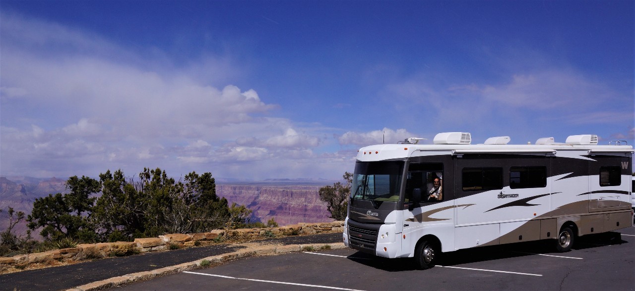 2009 Winnebago SIGHTSEER 31E