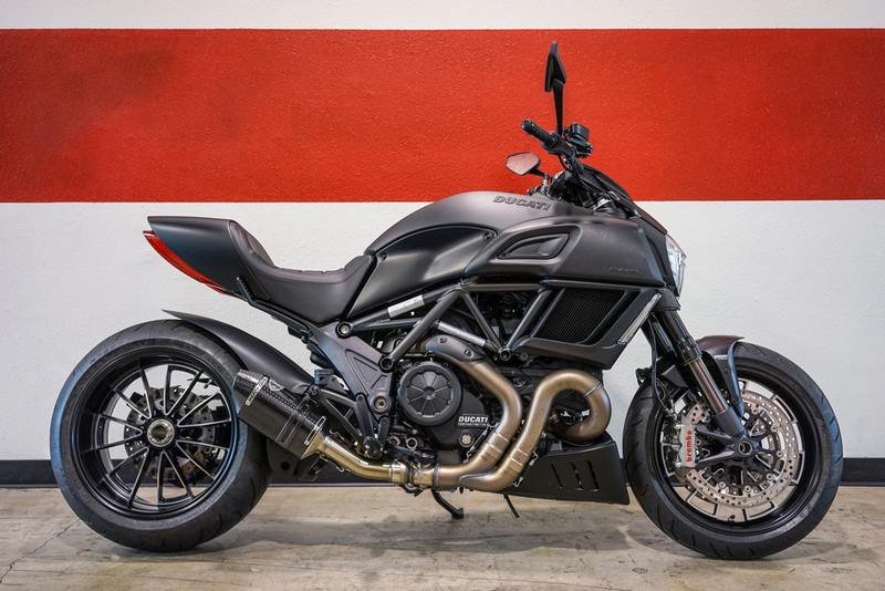 2016 Ducati Diavel Dark Stealth