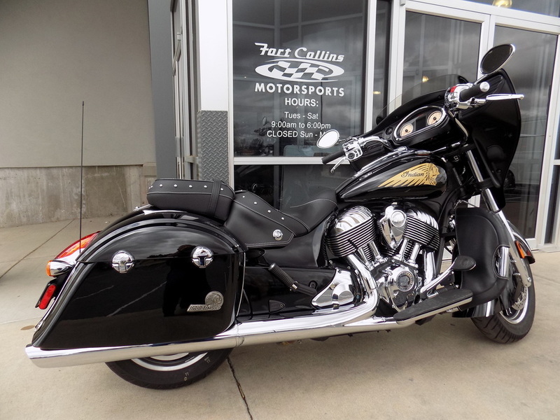 2016 Indian Motorcycle Chieftain Thunder Black