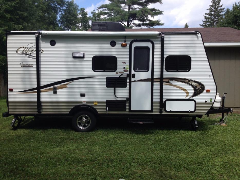 2015 Coachmen CLIPPER ULTRA-LITE 17BH