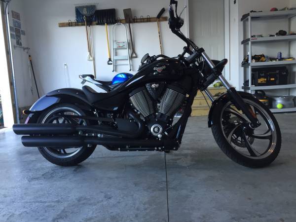 2014 Victory VEGAS 8-BALL