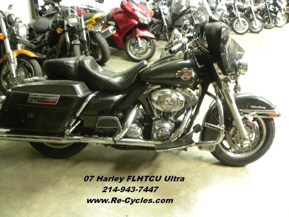 2007 Harley-Davidson FLHTCU Ultra Classic Electra Glide