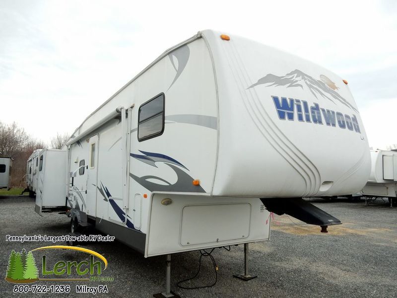 2008 Forest River Wildwood 336BHBS