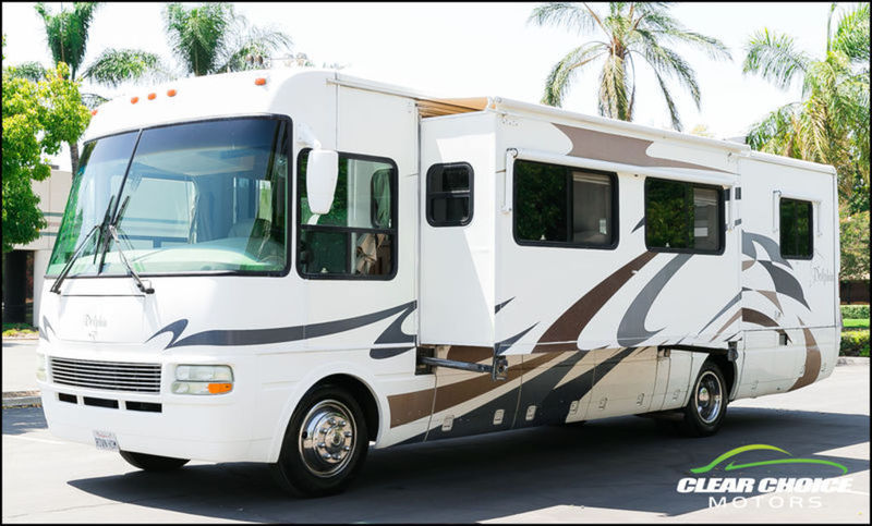 2004 National Rv Dolphin 5342