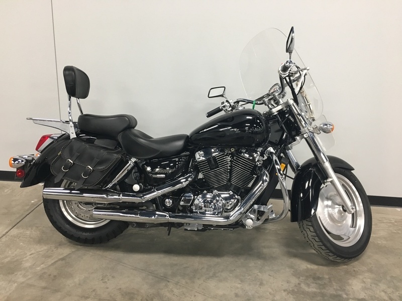 2004 Honda Shadow Sabre