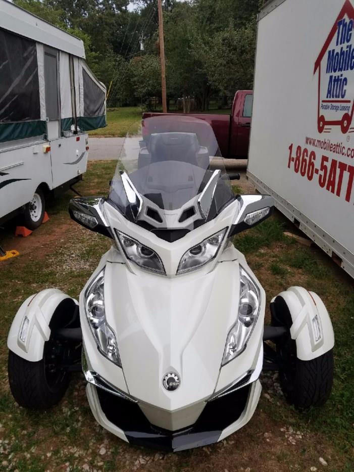 2015 Can-Am SPYDER RT LIMITED SE6