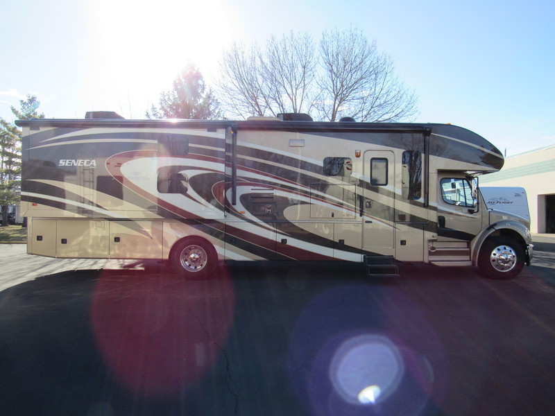 2014 Jayco SENECA HD 37FS