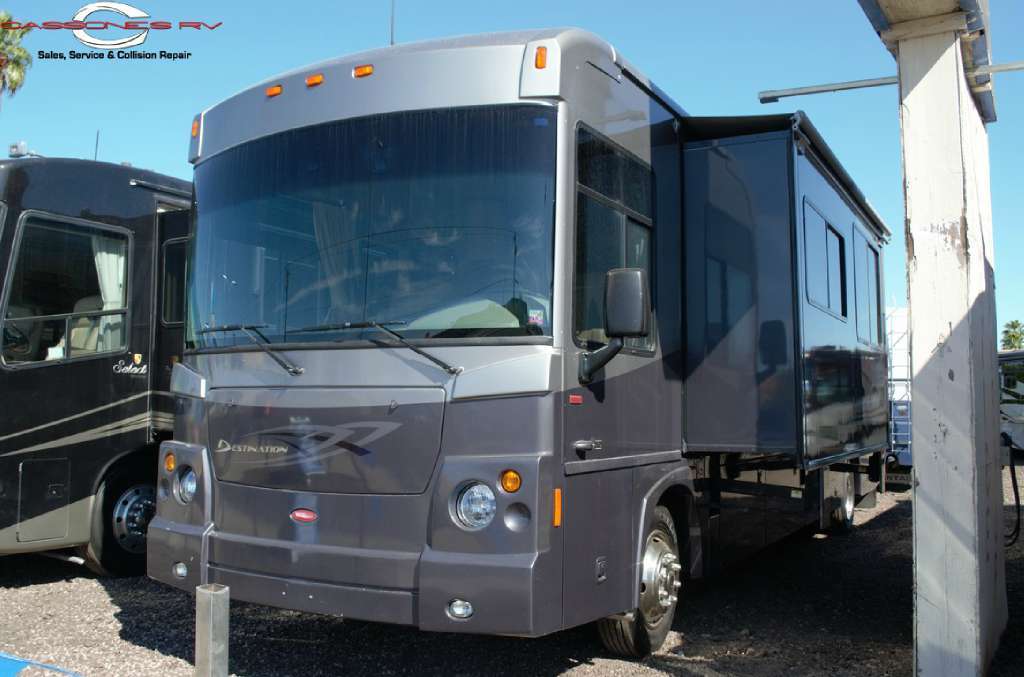 2008 Winnebago Destination 39W