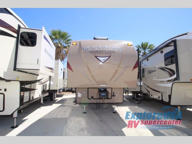 2018 Forest River Rv Rockwood Signature Ultra Lite 8289WS