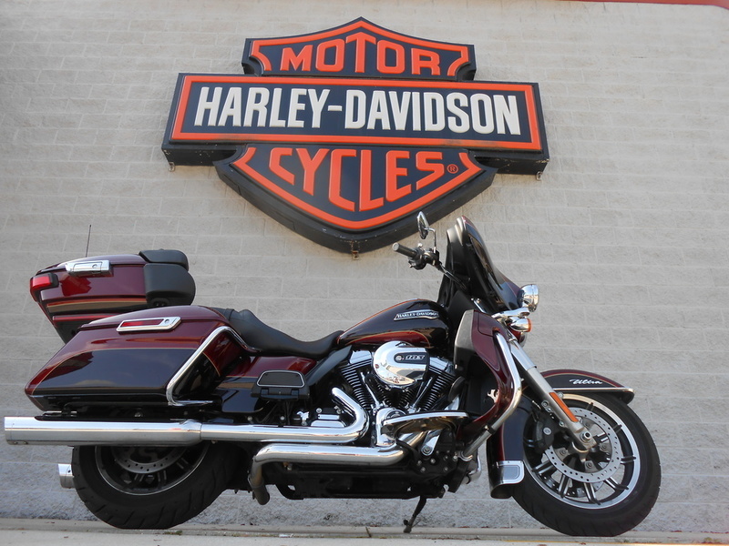 2014 Harley-Davidson FLHTCU - Electra Glide Ultra Classic