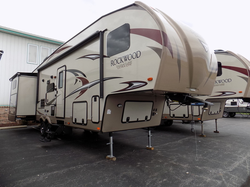 2017 Forest River Rockwood Signature Ultra Lite Fifth Wheels 8301WS